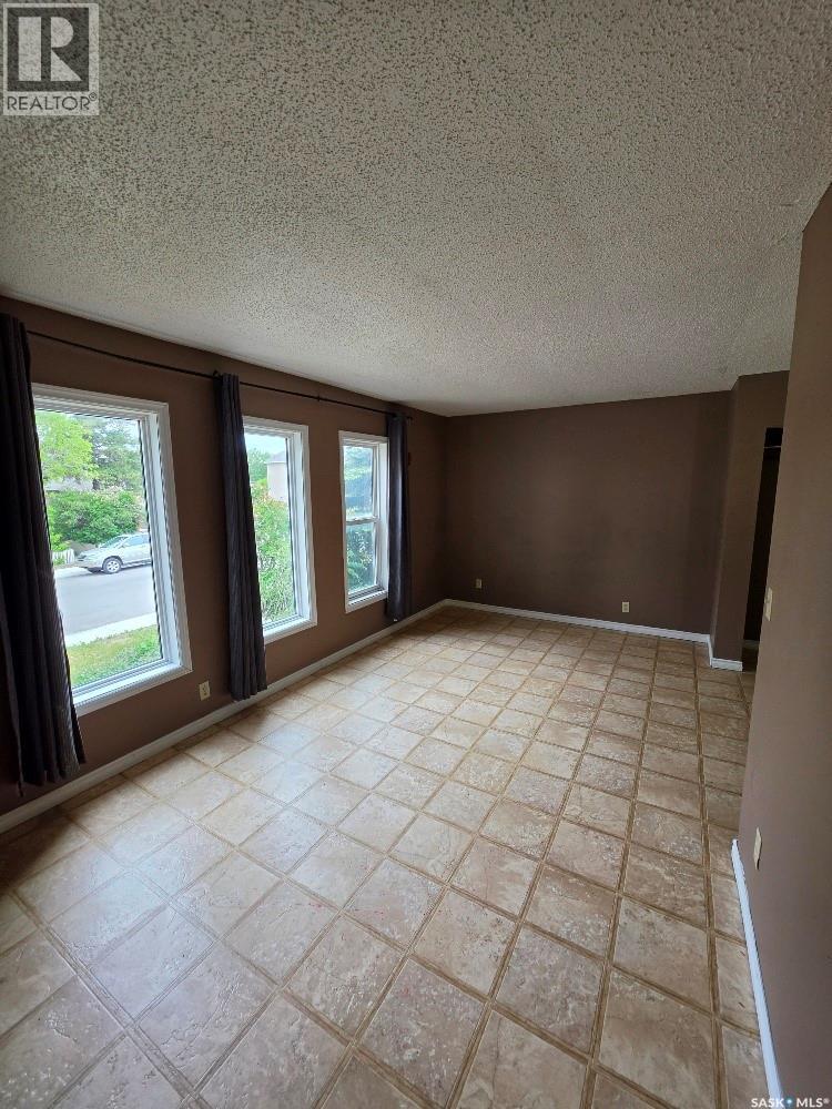 Residential in Regina 3
