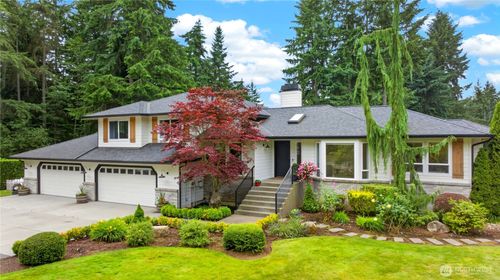 16700 61st Ave Se, Snohomish, WA, 98296-8308 | Card Image