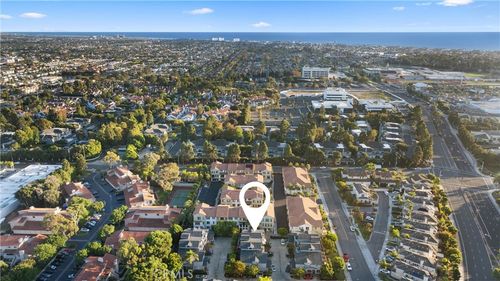 apt-d-19172 Holly Ln, Huntington Beach, CA, 92648-6288 | Card Image