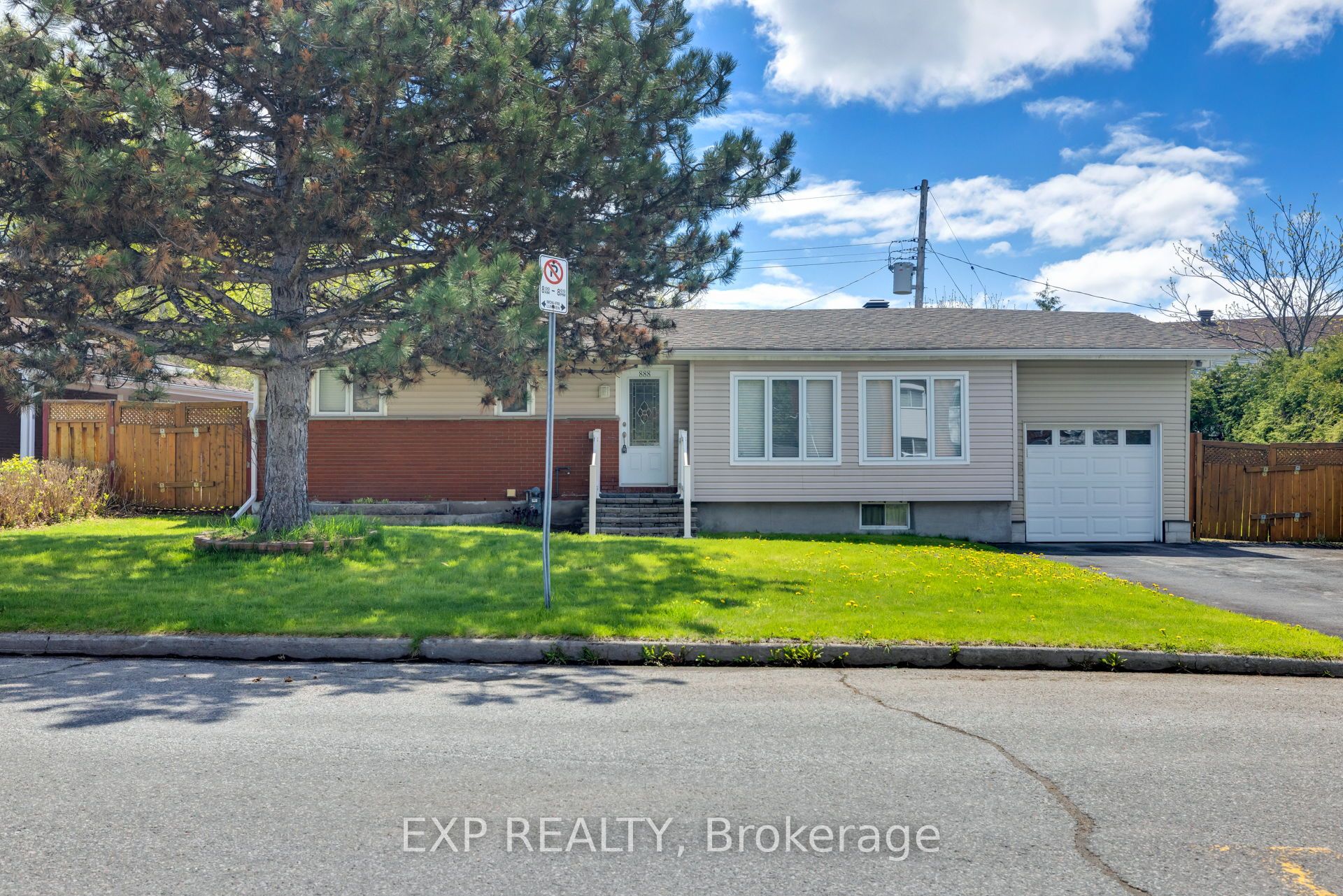 Residential in Overbrook - Castleheights and Area 2