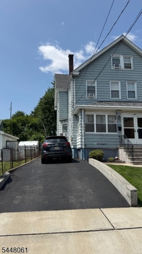 9 Guenther Pl, Passaic, NJ, 07055-1913 | Card Image