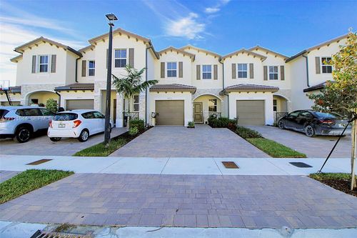 2873 Se 24th Ave, Homestead, FL, 33035-2096 | Card Image