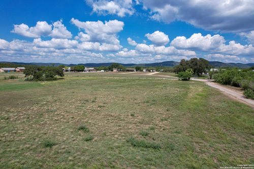 lot-5-63 Tierra Linda Dr, Concan, TX, 78838 | Card Image