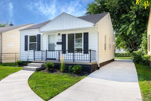 11116 Studebaker Ave, Warren, MI, 48089-5331 | Card Image