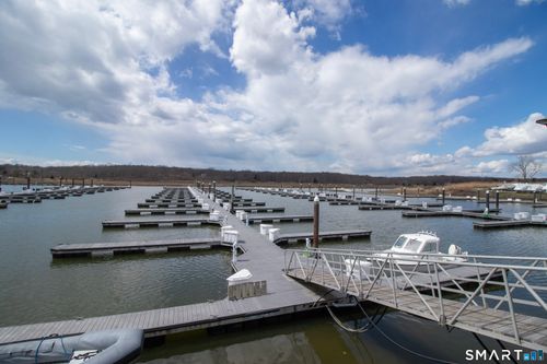 bn1034-379 Whitfield Street, Guilford, CT, 06437 | Card Image