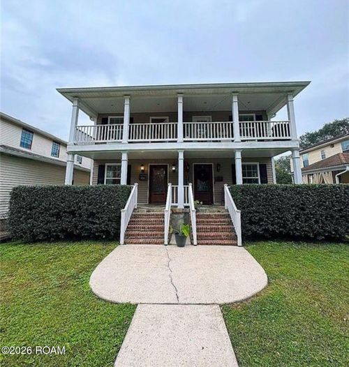 5917 General Haig St, New Orleans, LA, 70124-3725 | Card Image