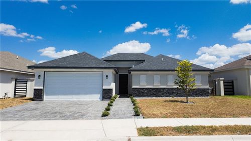 3018 S Livingston St, Edinburg, TX, 78542-6150 | Card Image