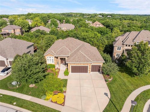 11717 S Barth Rd, Olathe, KS, 66061-3193 | Card Image