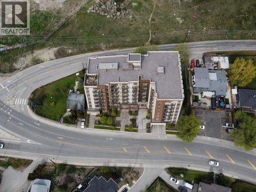 4007 30 Ave, Vernon, BC, V1T2G2 | Card Image