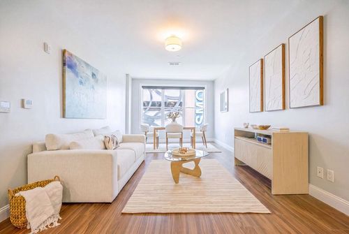 308-99 Foundry Pl, Portsmouth, NH, 03801 | Card Image