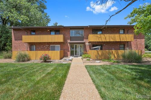 apt-b-1190 Calley Dr, Saint Louis, MO, 63125-3509 | Card Image