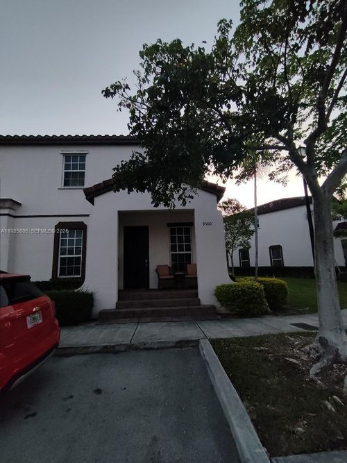 9500 Sw 171st Ave, Miami, FL, 33196-2977 | Card Image