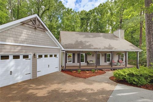 3425 Pebble Hill Dr, Marietta, GA, 30062-1164 | Card Image
