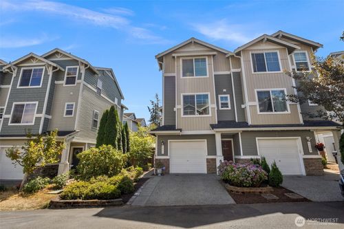 a-402 126th Pl Se, Everett, WA, 98208-6423 | Card Image