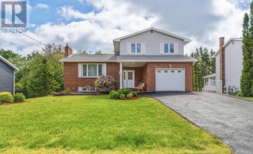 138 Hallmark Avenue, Lower Sackville, NS, B4C3R4 | Card Image
