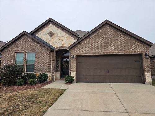 2813 Ainsworth Rd, Aubrey, TX, 76227-2151 | Card Image