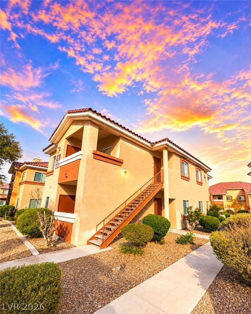 1074-1050 E Cactus Ave, Las Vegas, NV, 89183-7364 | Card Image