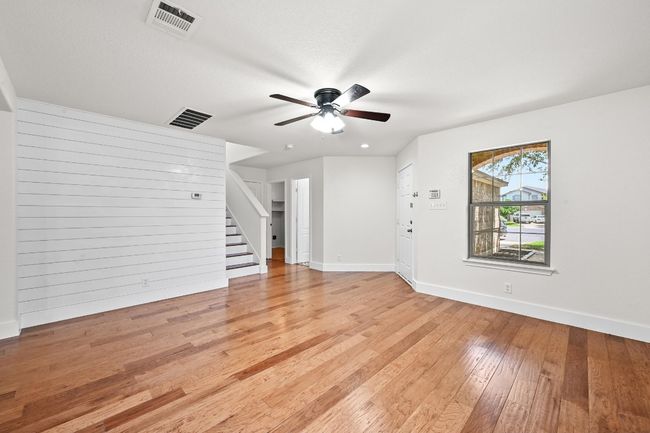 131 Olson Cv, House other with 4 bedrooms, 3 bathrooms and 4 parking in Kyle TX | Image 4
