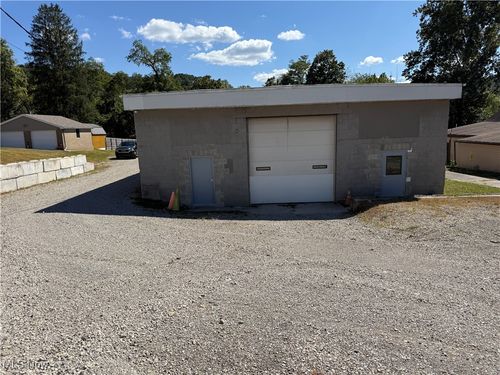 68243 Adolph St, Bridgeport, OH, 43912-1541 | Card Image
