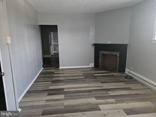 1st-1147 Pratt St, PHILADELPHIA, PA, 19124-1843 | Card Image