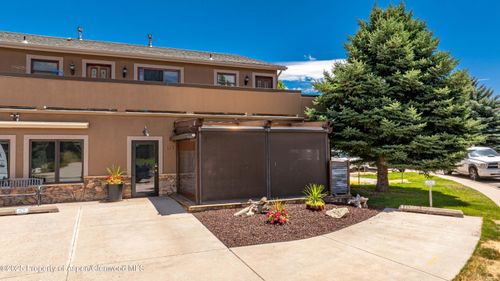 123 Village Ln, Carbondale, CO, 81623-2324 | Card Image