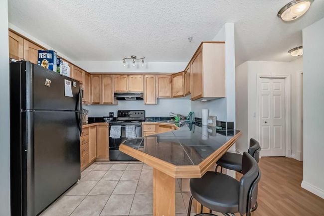 407 - 1631 28 Avenue Sw, Home with 2 bedrooms, 2 bathrooms and 1 parking in Calgary AB | Image 4