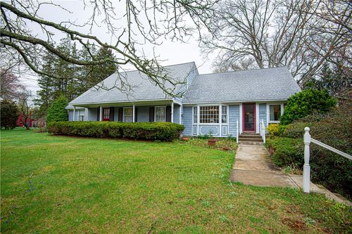 929 Greenville Avenue, Smithfield, RI, 02828 | Card Image