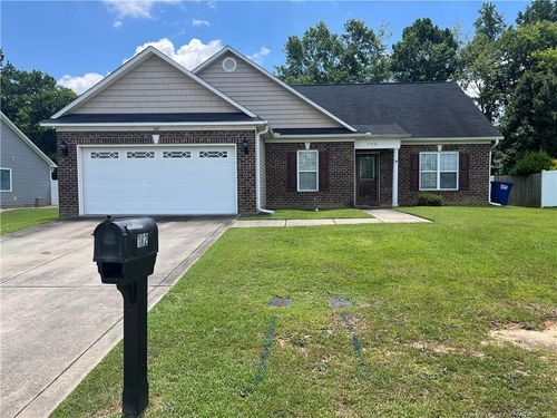 142 Crestwood Ln, Raeford, NC, 28376-7824 | Card Image