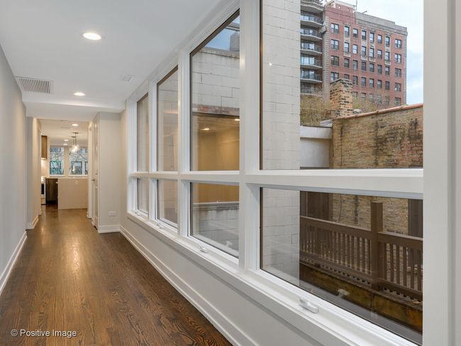 APT-4 - 1241 Dearborn St, Condo with 3 bedrooms, 2 bathrooms and 1 parking in Chicago IL | Image 9