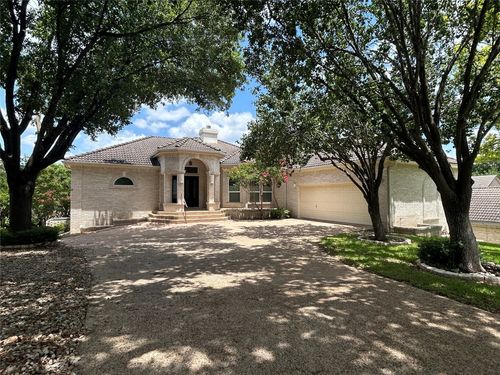 41 Stillmeadow Dr, The Hills, TX, 78738-1402 | Card Image