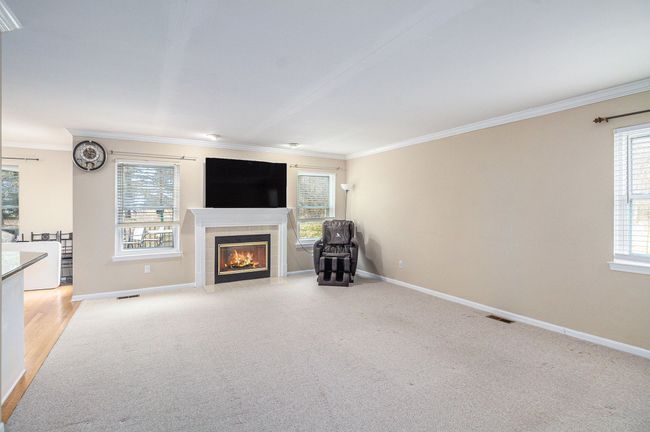 2091 Palmer Dr, House other with 4 bedrooms, 3 bathrooms and null parking in Wixom MI | Image 12
