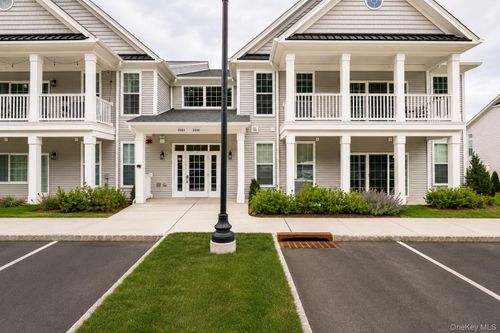 3574 Bennington Dr, Fishkill, NY, 12524-4996 | Card Image