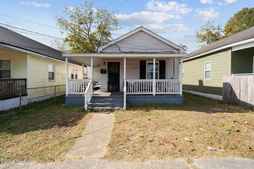 1110 S 8th St, Wilmington, NC, 28401-5806 | Card Image