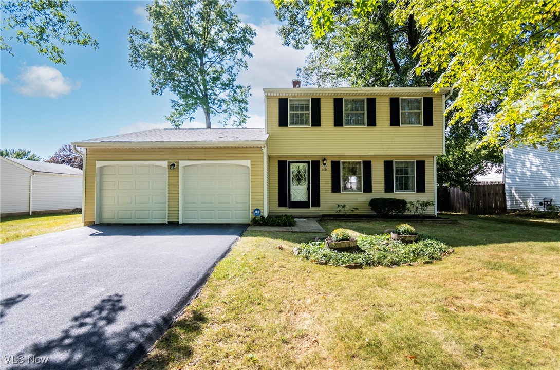 Birch Trace Dr, Youngstown, OH 44515