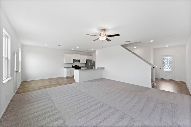 448 Aplite Pass, House other with 3 bedrooms, 3 bathrooms and 4 parking in Maxwell TX | Image 4
