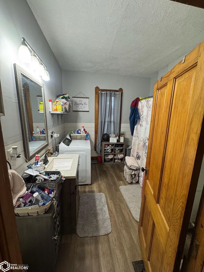 313 4 Th Avenue, House other with 3 bedrooms, 2 bathrooms and null parking in Coon Rapids IA | Image 13