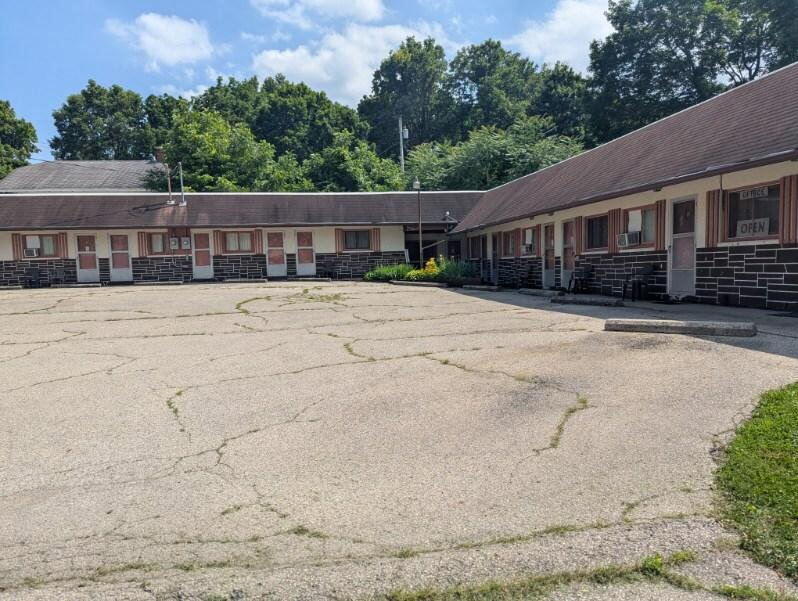 4725 E National Rd, Springfield, OH 45505