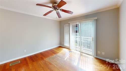 537 Donatello Ave, Charlotte, NC, 28205-4555 | Card Image