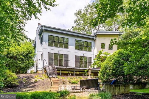 1723 Melbourne Dr, MCLEAN, VA, 22101-5134 | Card Image