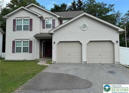 119 Highlands Cir, Easton, PA, 18042-7256 | Card Image