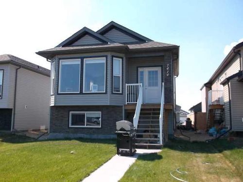 7414 115a St, Grande Prairie, AB, T8W0J3 | Card Image