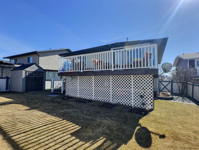 9332 Stern Crescent, Home with 5 bedrooms, 3 bathrooms and 2 parking in Grande Cache AB | Image 24