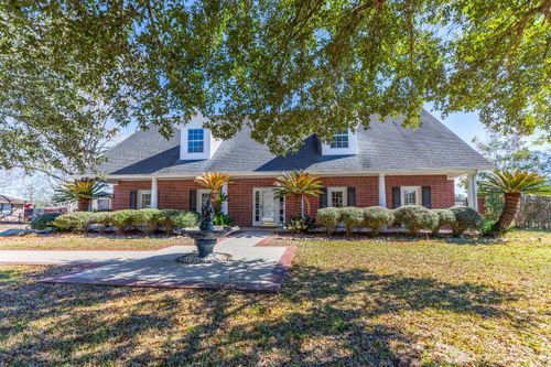 17830 Nonie Ln, Lumberton, TX, 77657-6847 | Card Image