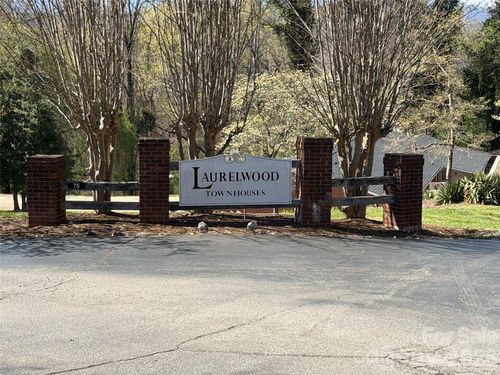 69-75 Laurelwood Dr, Marion, NC, 28752-3160 | Card Image