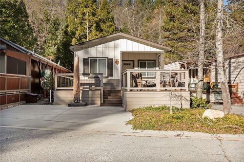 27500 Lakes Edge Rd, Lake Arrowhead, CA, 92352 | Card Image