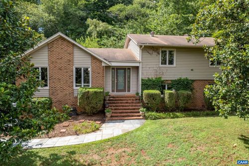 2480 Williston Dr, CHARLOTTESVILLE, VA, 22901-7738 | Card Image