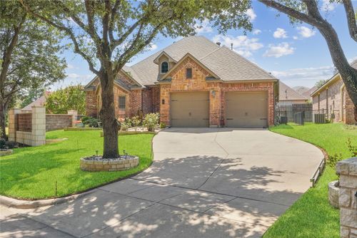 5132 Southpoint Dr, Arlington, TX, 76017-0690 | Card Image