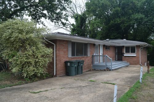 175 Glenwood Dr, Chattanooga, TN, 37404-1743 | Card Image