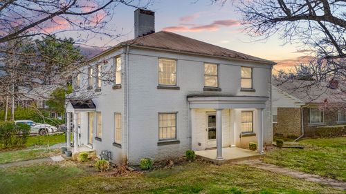 440 Henry Clay Blvd, Lexington, KY, 40502-1026 | Card Image