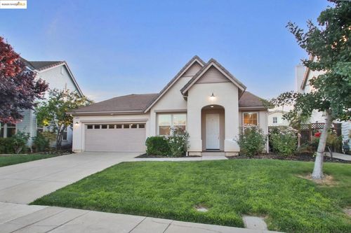 2729 Cathedral Cir, Brentwood, CA, 94513-5155 | Card Image